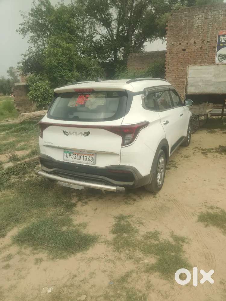 Kia Carens 2022 Diesel 44000 Km Driven