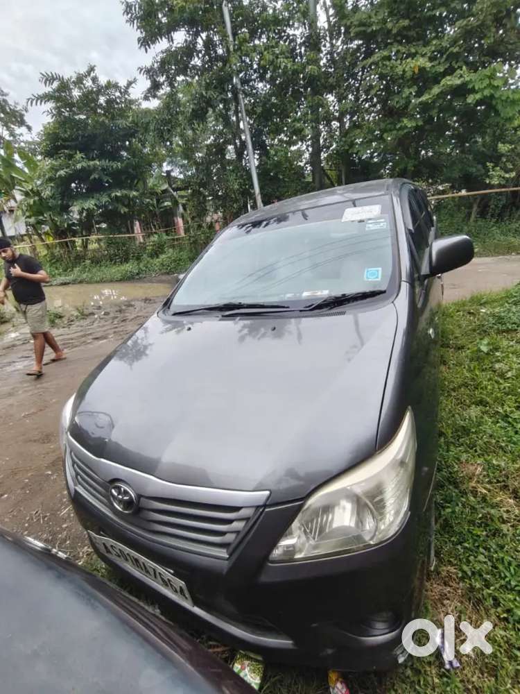 Toyota Innova Diesel Manual 2012 Model