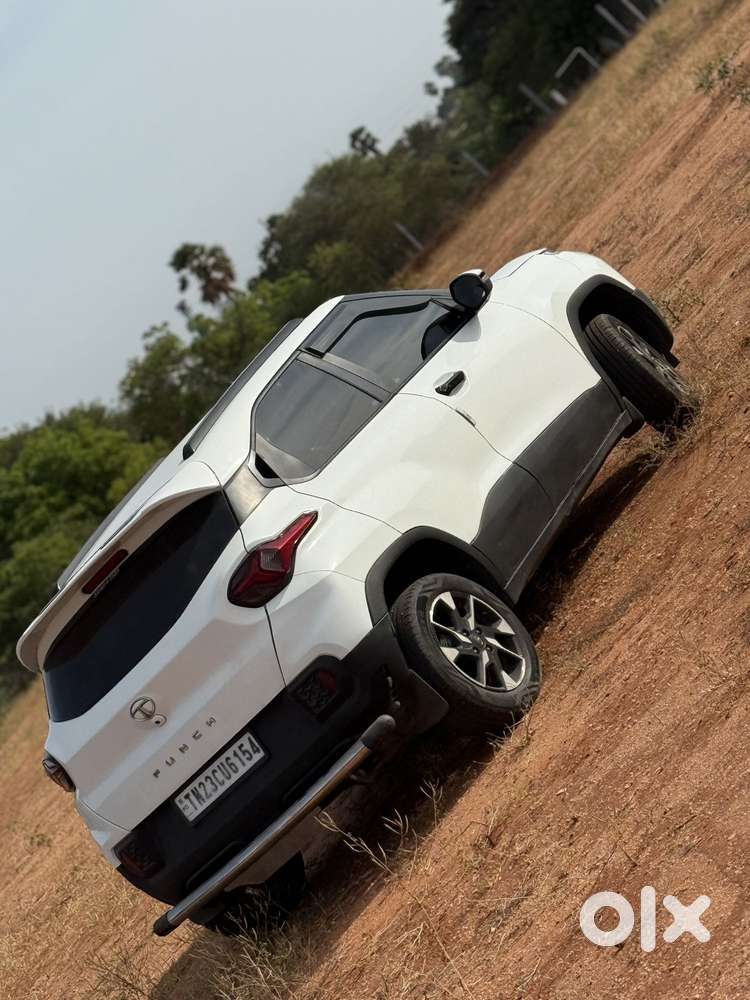 Tata Punch Accomplished Amt, 2021, Petrol