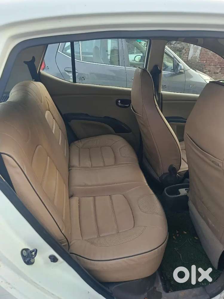 Hyundai I10 2012 Petrol 83000 Km Driven