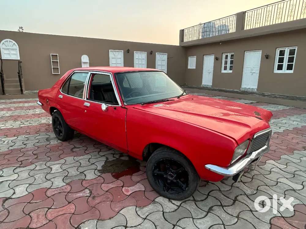 Hindustan Motors Contessa