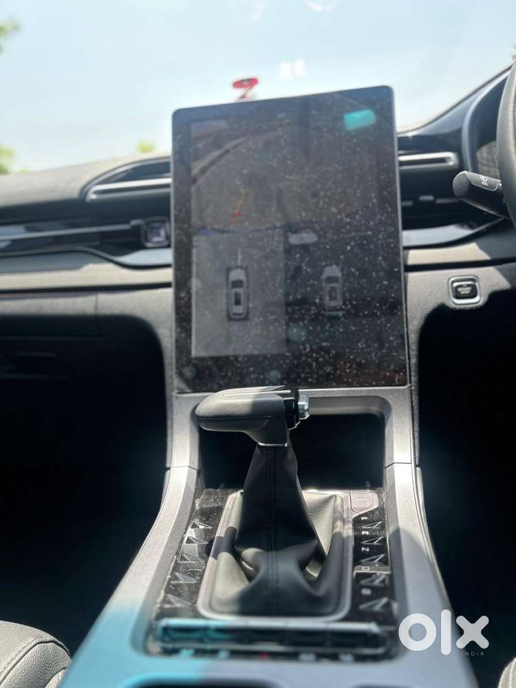 Mg Hector Blackstorm Cvt, 2025, Petrol