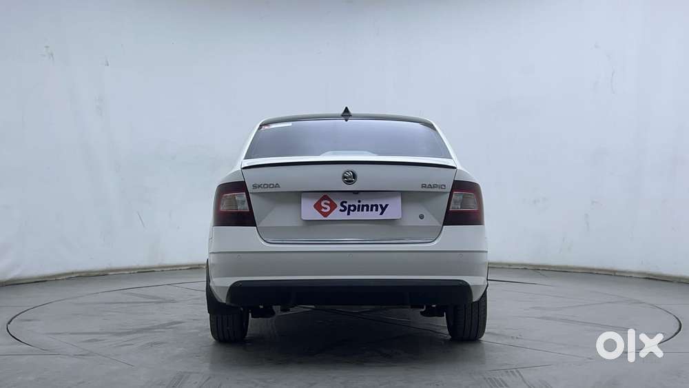 Skoda Rapid 1.5 Tdi Style/1.5 At Style, 2021, Petrol