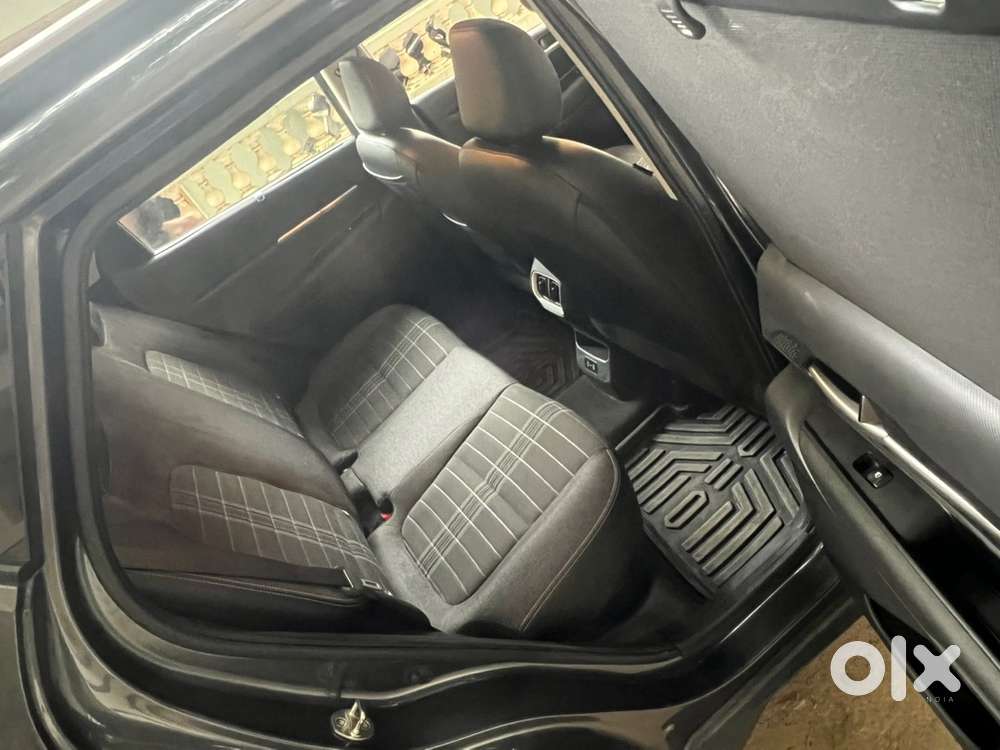 Kia Sonet Htk (o) Sunroof , 2025 Model, Car Is In Super Mint Conditin