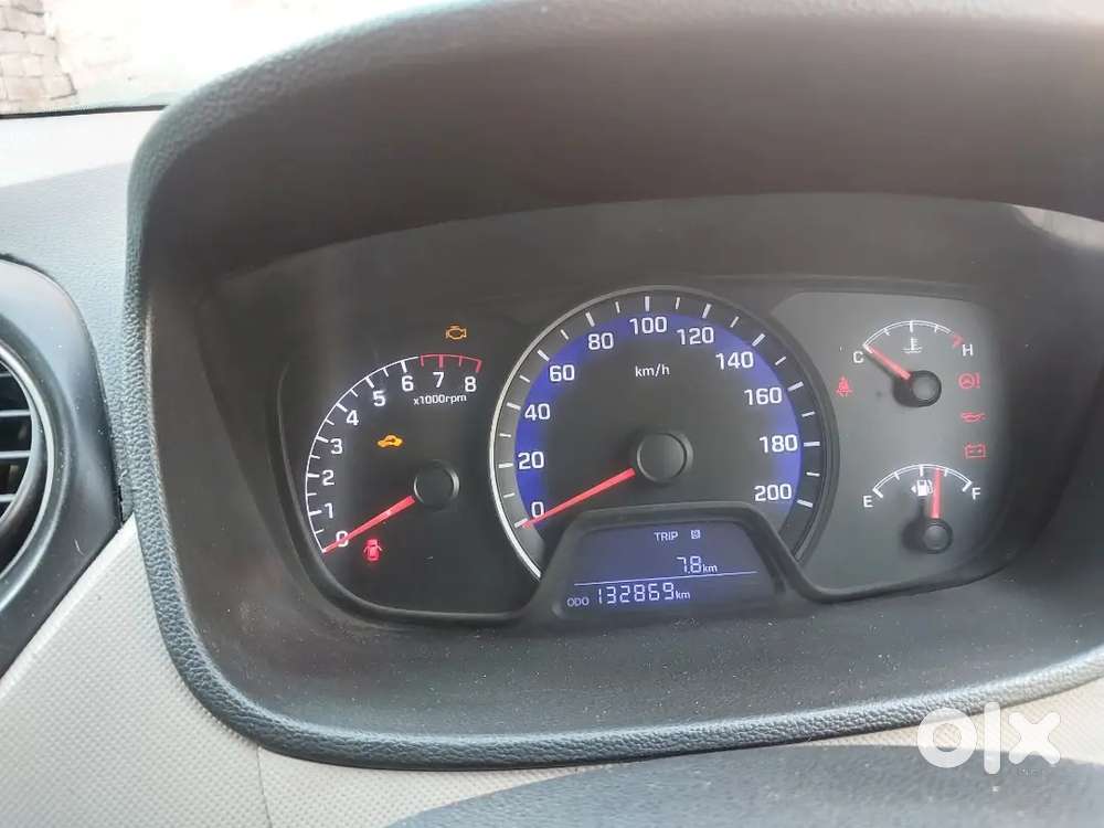 Hyundai Xcent 2018 Model Car