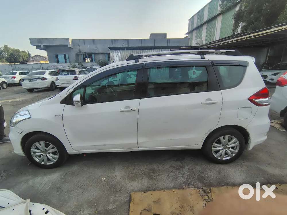 Maruti Suzuki Ertiga 2017 Diesel 122000 Km Driven