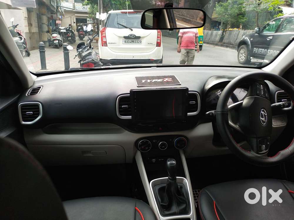 Hyundai Venue 1.0 S Turbo Imt, 2023, Petrol