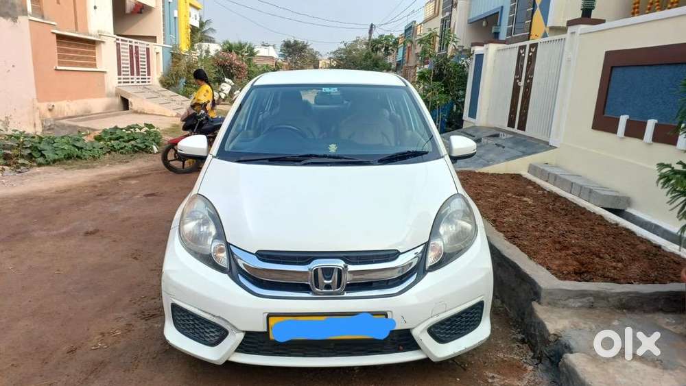 Honda Amaze 2017 Diesel Well Maintained