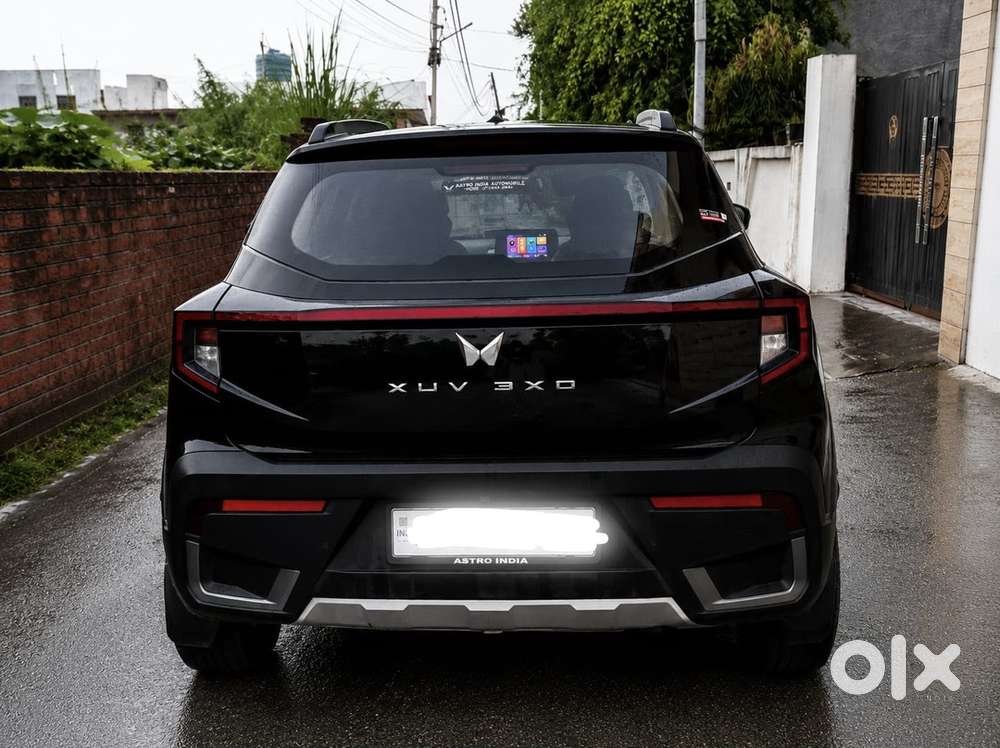 Mahindra Xuv 3xo Petrol 2024