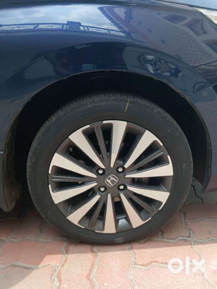 Honda City 1.5 Zx Cvt I-vtec, 2023, Petrol