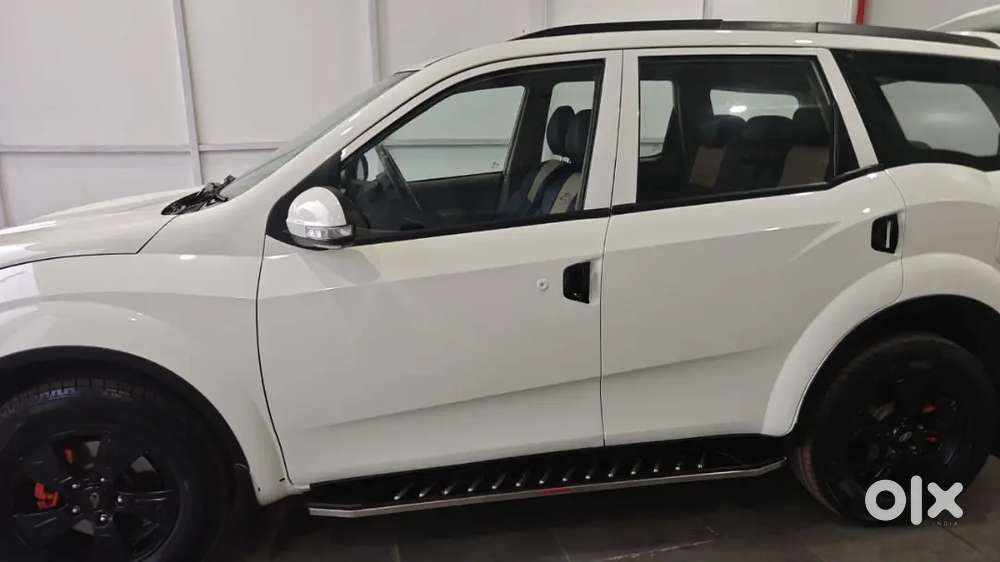 Showroom Condition, Mahindra Xuv500, 7 Seater