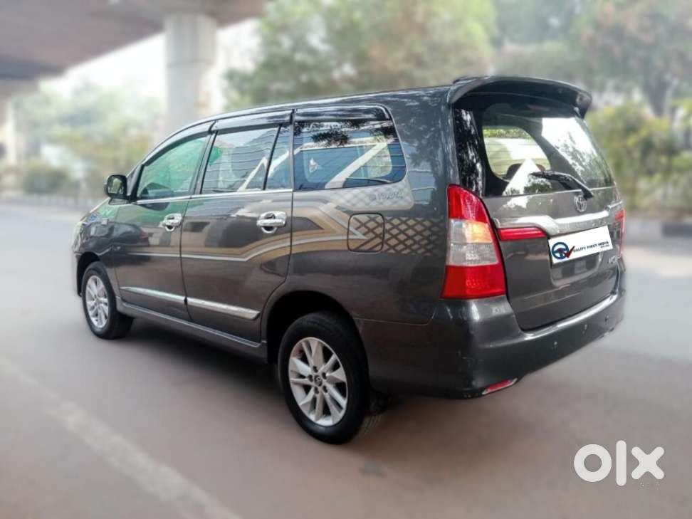 Maruti Suzuki Swift Dzire Vxi(o) Mt, 2019, Petrol