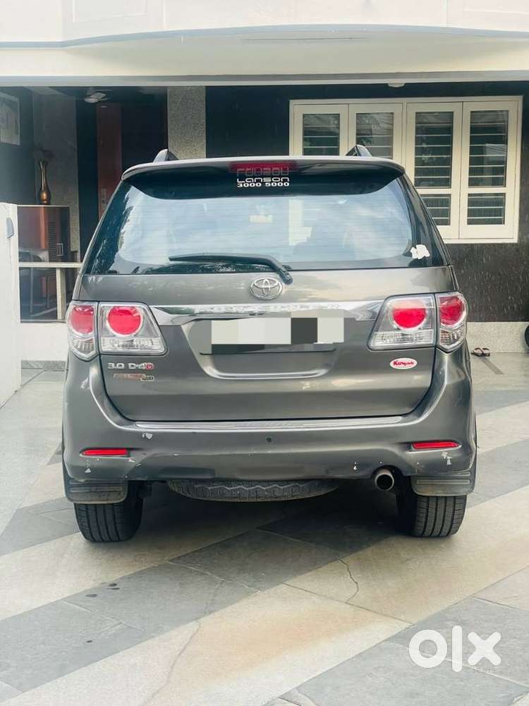 Toyota Fortuner 4x4 Mt 2.8 Diesel, 2012, Diesel