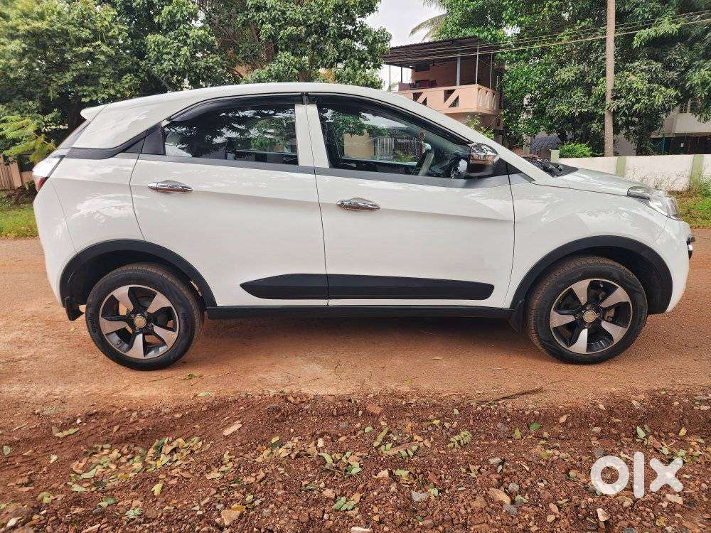 Tata Nexon 1.5 Revotorq Xm (s), 2019, Diesel