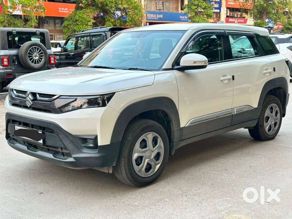 Maruti Suzuki Brezza 1.5 Lxi Cng, 2025, Cng & Hybrids