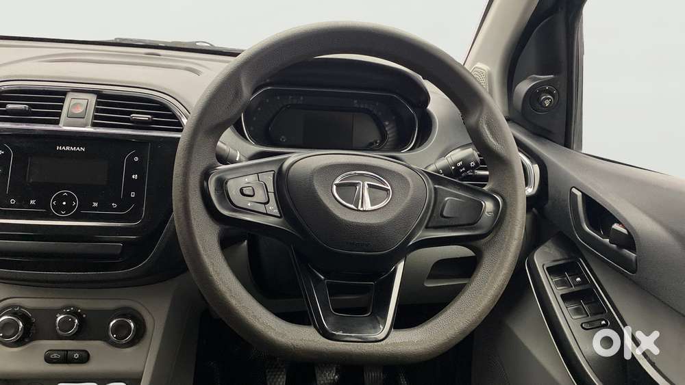 Tata Tiago 1.05 Revotorq Xt, 2023, Petrol