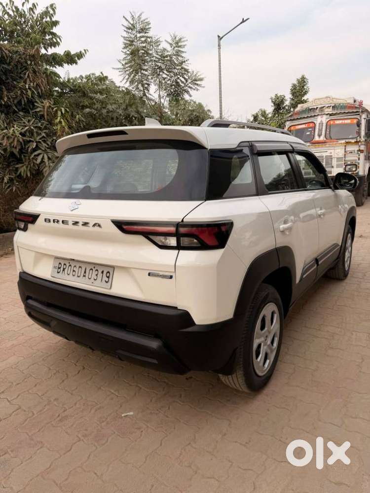 Maruti Suzuki Brezza 1.5 Vxi Smart Hybrid, 2022, Petrol