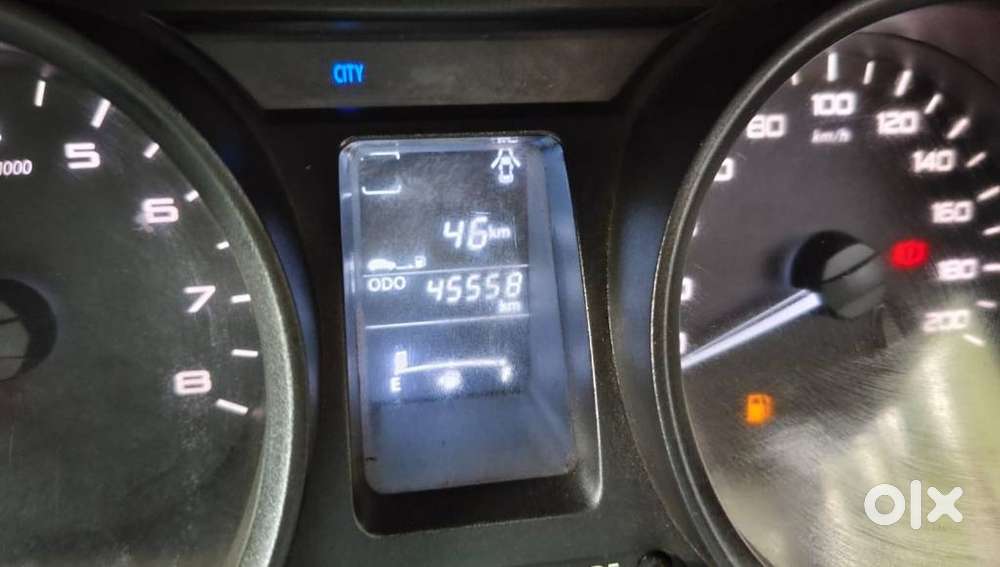 Tata Tiago 1.2 Revotron Xt, 2018, Petrol
