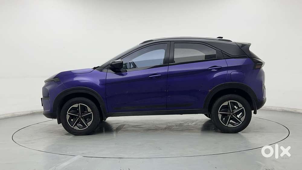 Tata Nexon Fearless Plus S Purple 1.2 Revotron Petrol 7dca Dual Tone..