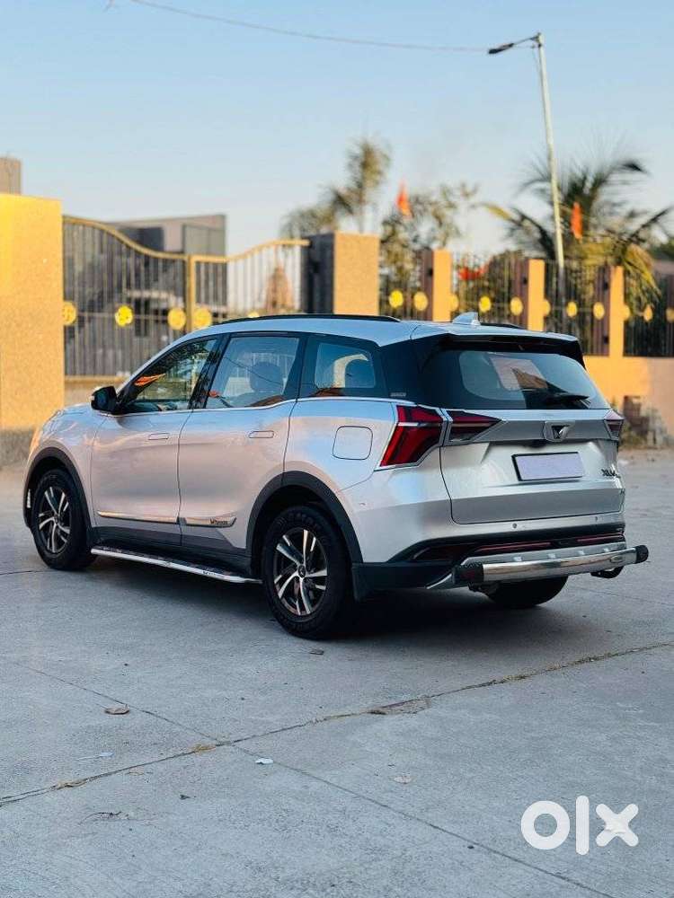 Mahindra Xuv700 Ax 3 Diesel Mt 5 Str (e), 2022, Diesel