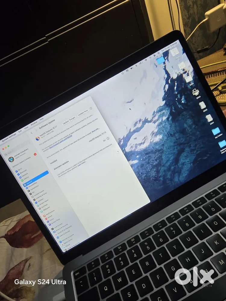 Apple MacBook Air (August 2020 Model) (13-Inch)