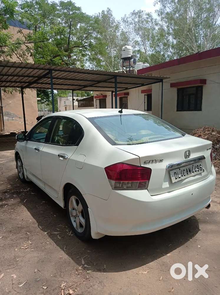 Honda City 2012 White In Excellent Condition