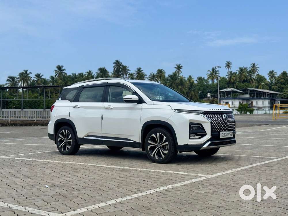 Mg Hector Plus Savvy Pro 1.5 Turbo Petrol Cvt 7 Str, 2023, Petrol