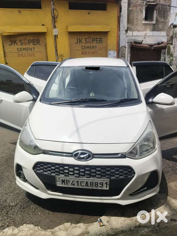 2017 Hyundai Grand I10 Sportz Automatic