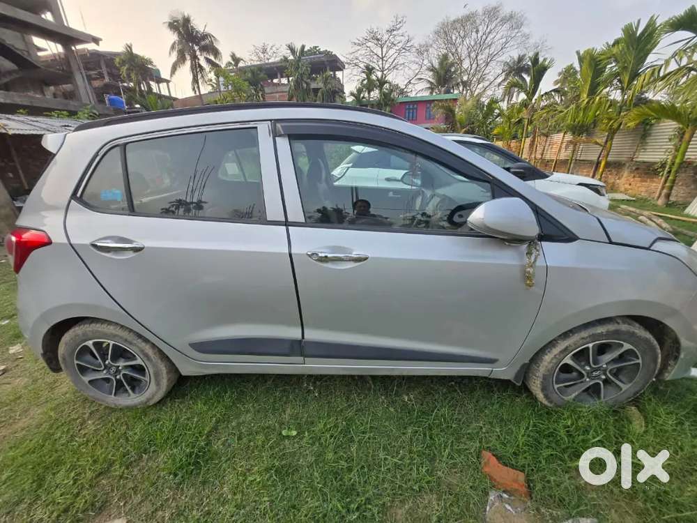 Hyundai Grand I10 2017 Petrol 71000 Km Driven Single Owner