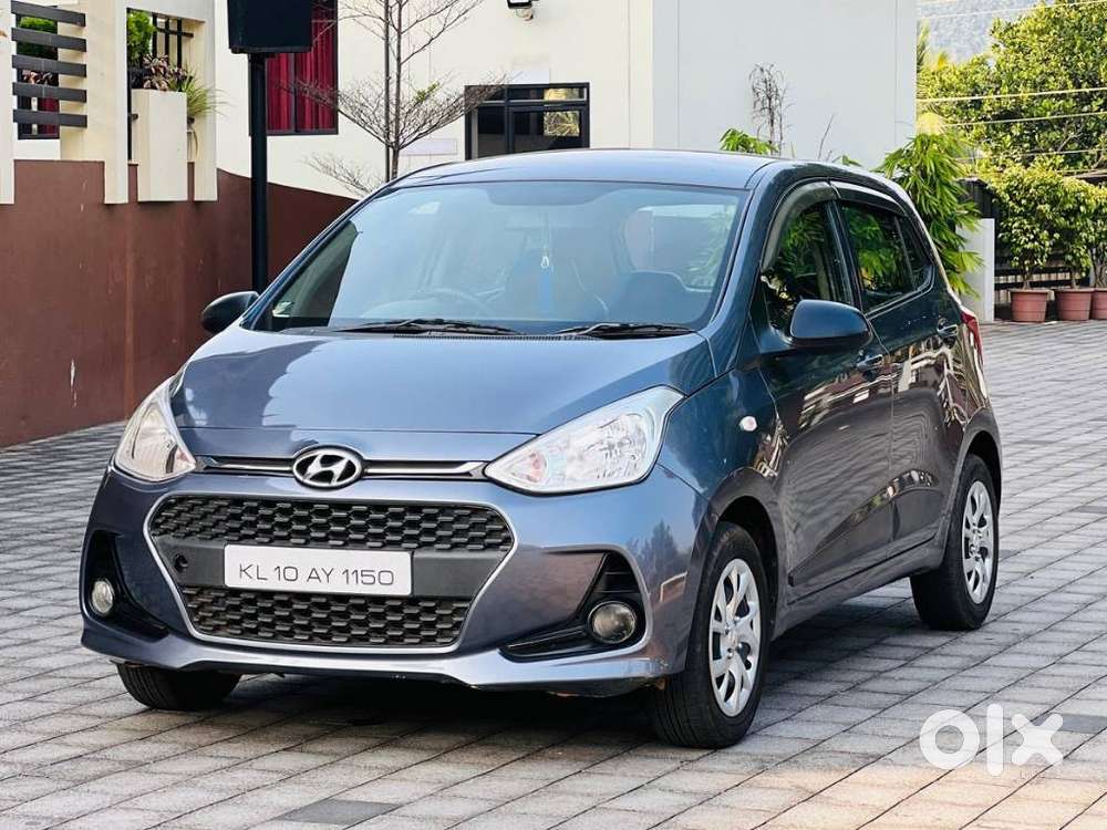 Hyundai I10 Sportz, 2017, Petrol