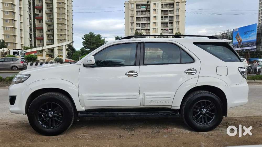 Toyota Fortuner, 2014, Diesel