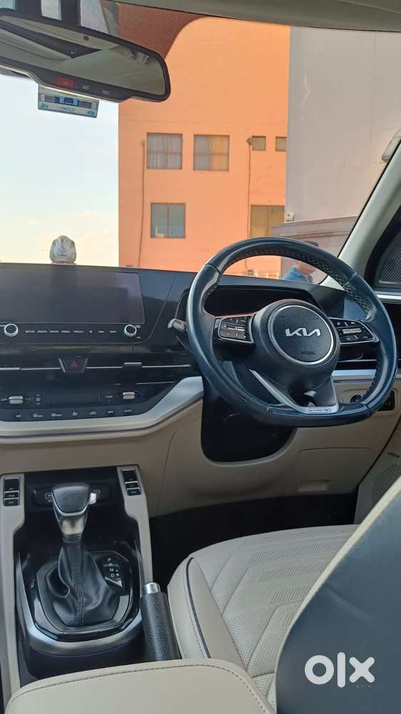 Kia Carens 1.5 Luxury Plus Diesel 6 Str, 2022, Diesel