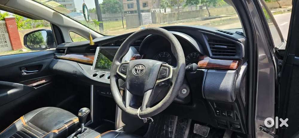Toyota Innova Crysta 2018 G-auto 2.8 Diesel 138000 Km Driven