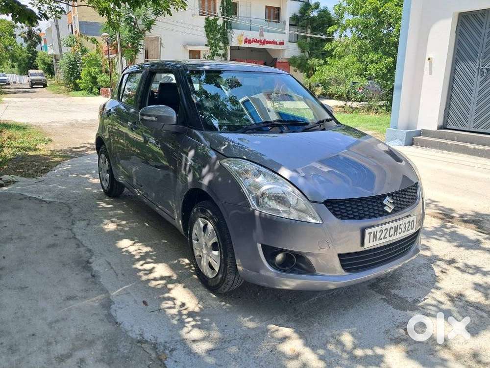 Maruti Suzuki Swift Vxi With Abs, 2013, Petrol