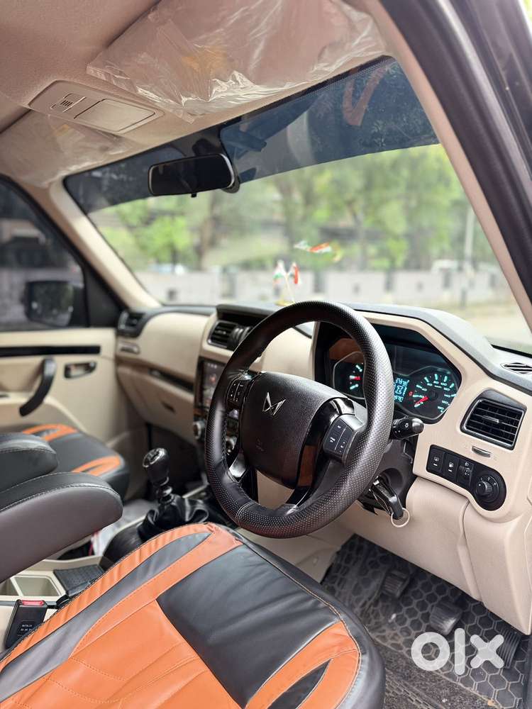 Mahindra Scorpio Classic 2.2 S 11 Mt 7 Str, 2025, Diesel