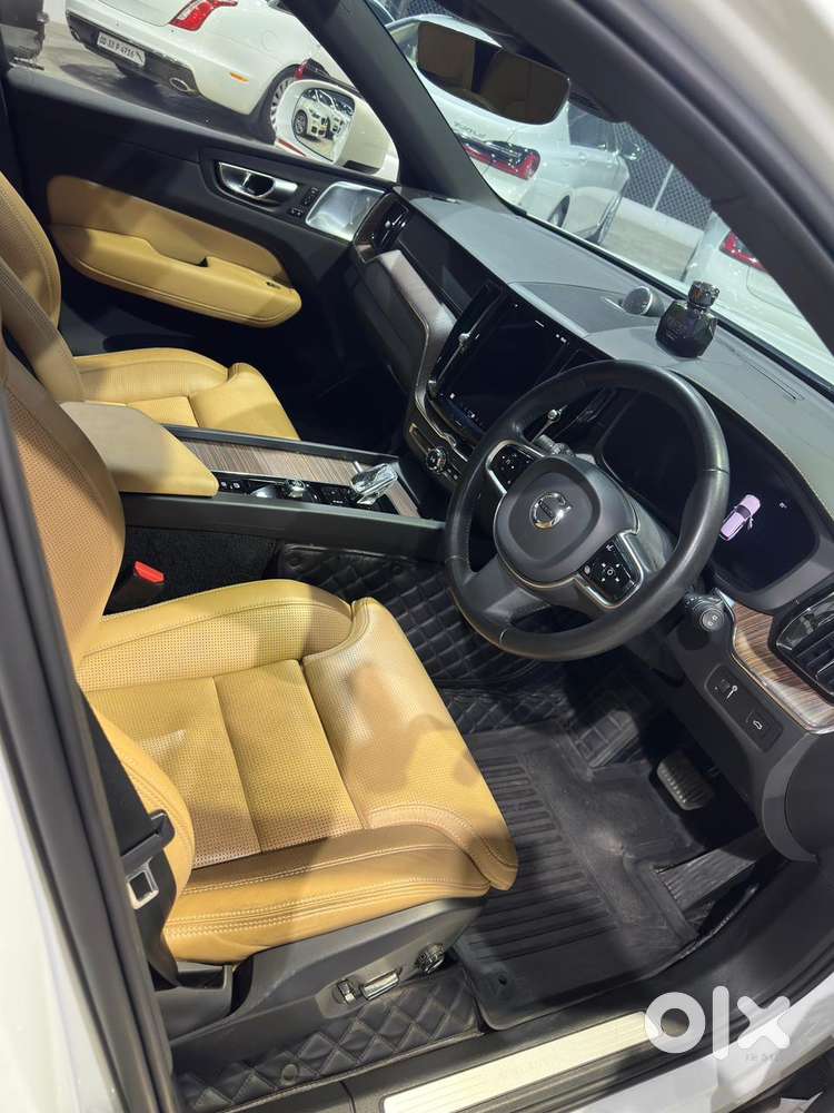 Volvo Xc60 2.0 B5 Ultimate, 2022, Petrol