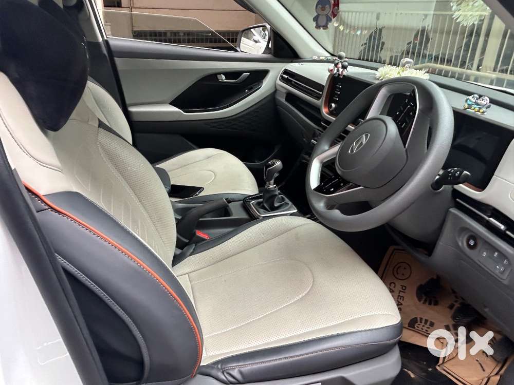 Hyundai Creta 2024 Model Vechile Age 1.5 Years