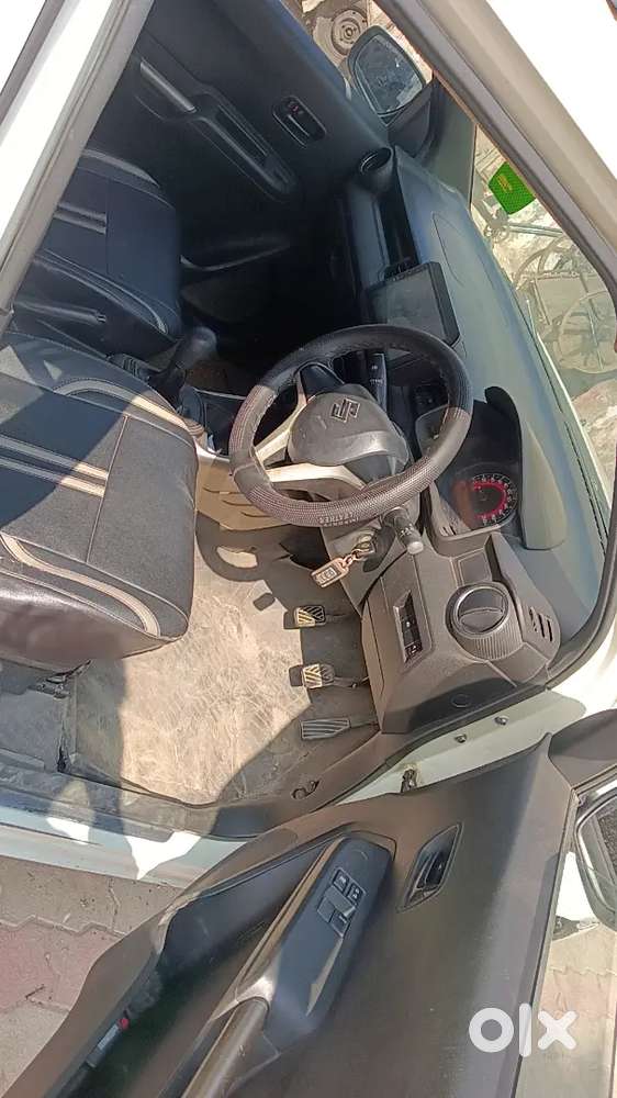 Maruti Suzuki Ignis 2017 Petrol Well Maintained