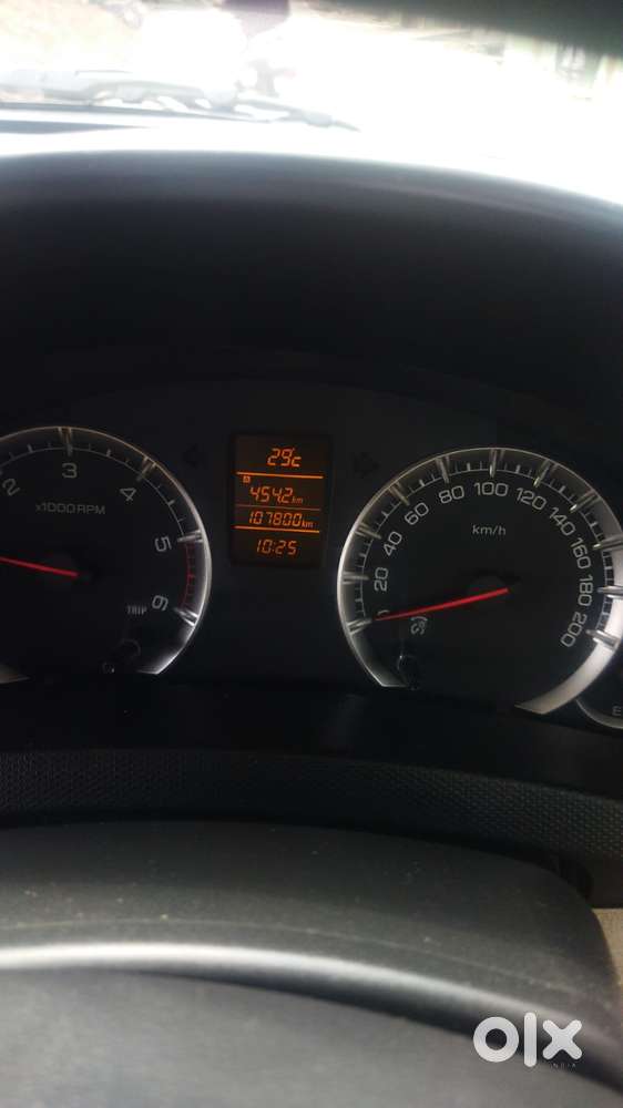 Maruti Suzuki Swift Dzire, 2015, Diesel