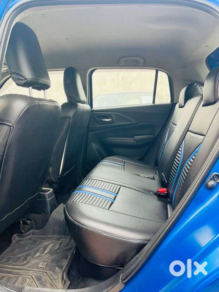 Maruti Suzuki Swift 1.2 Vxi (o), 2024, Petrol