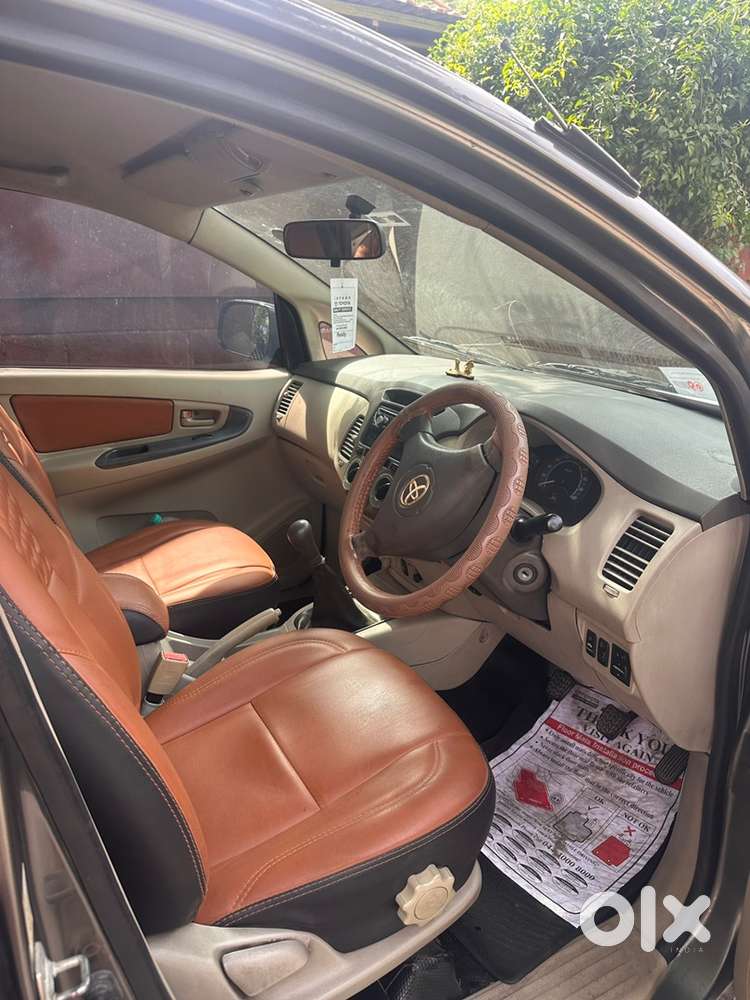 Toyota Innova 2011 Diesel 148575 Km Driven