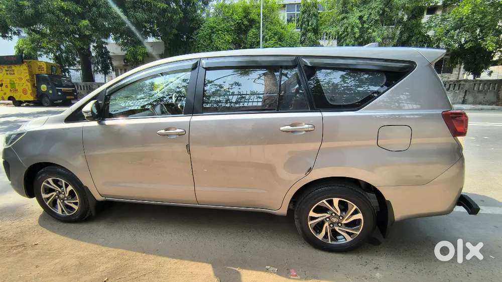 Toyota Innova Crysta 2022 Diesel Well Maintained