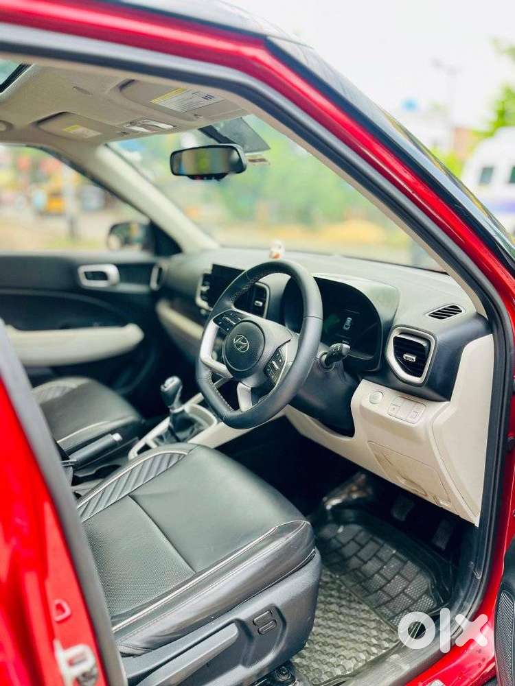 Hyundai Venue 1.0 Sx (o) Turbo Imt Dual Tone, 2022, Petrol