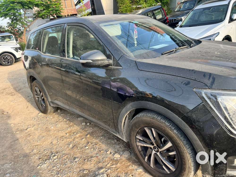 Mahindra Xuv700 Diesel 2025
