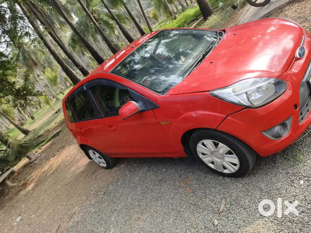 Ford Figo 2010 Diesel 136000 Km Driven