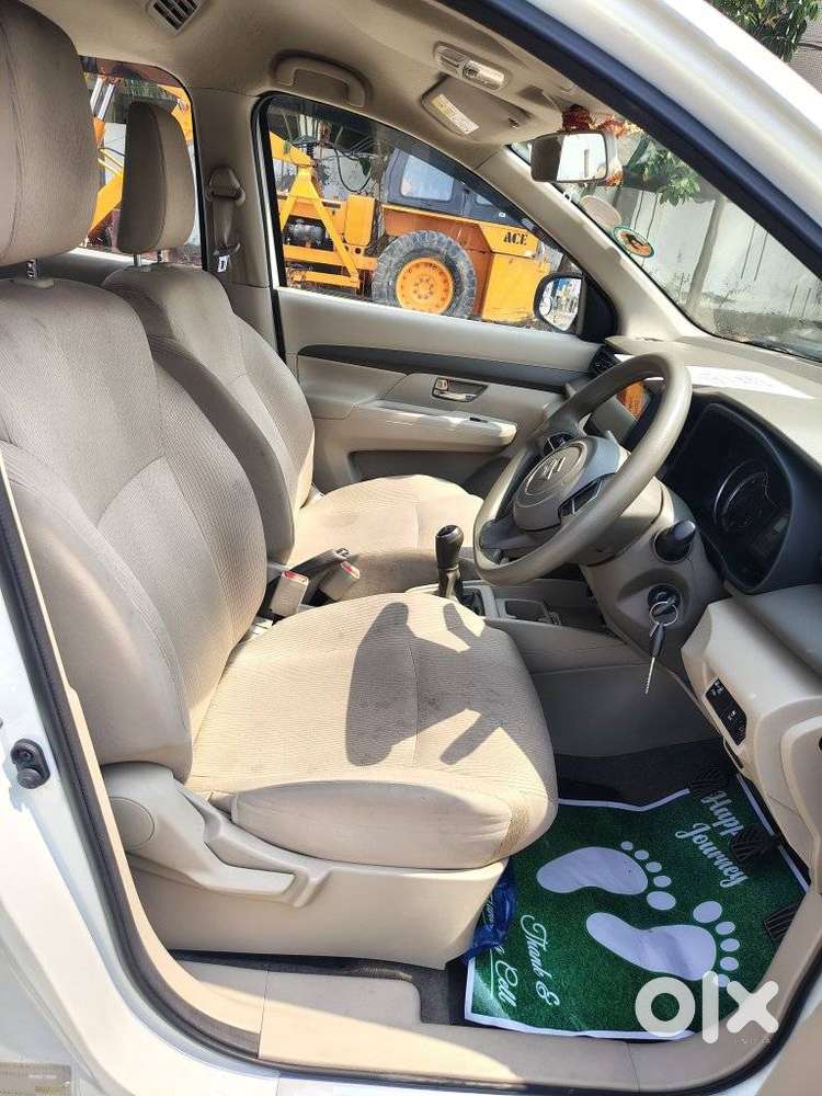 Maruti Suzuki Ertiga 2022-2023 Vxi Cng, 2024, Petrol