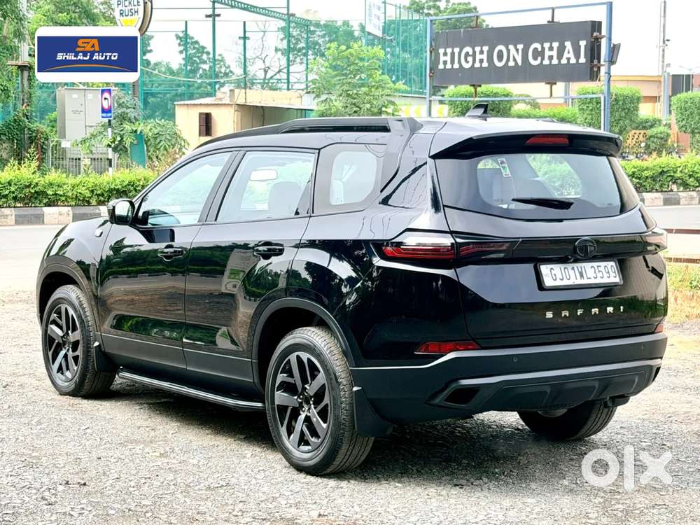 Tata Safari 2.0 Kryotec Xza Plus (o) Red Dark Edition, 2023, Diesel