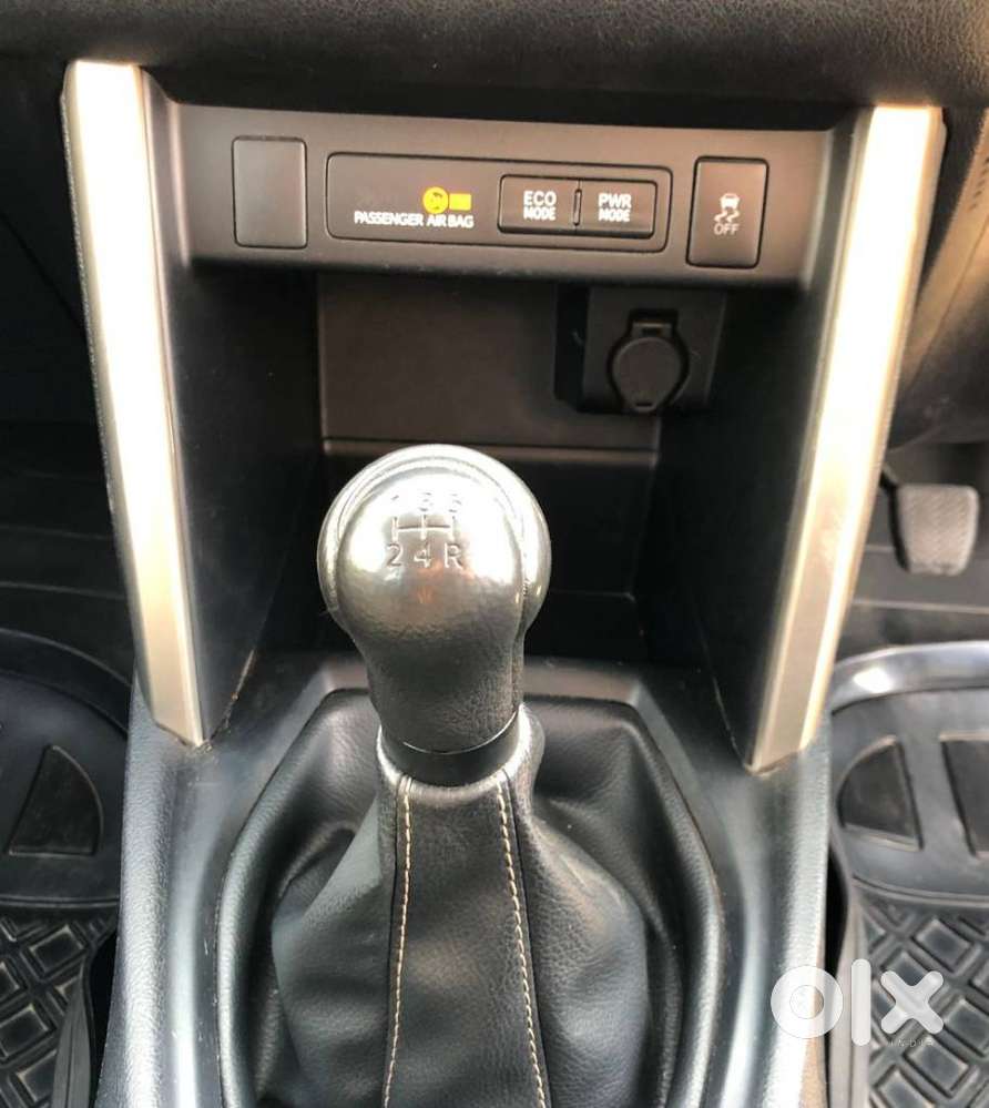 Toyota Innova Crysta 2.4 G Mt, 2021, Diesel