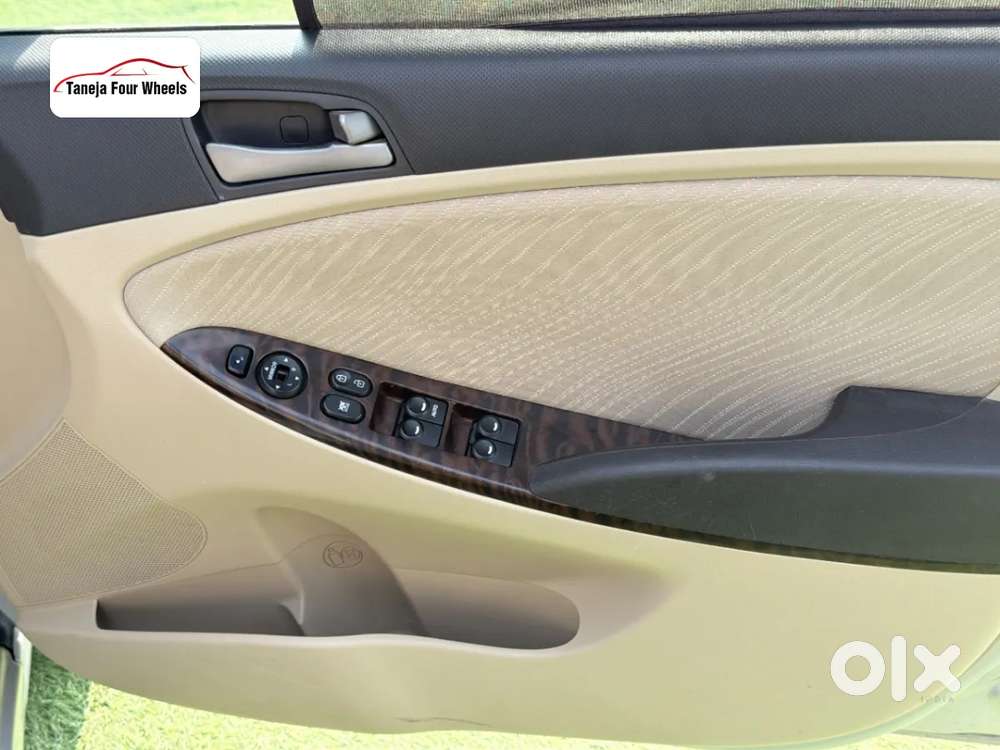 Hyundai Verna 1.6 Sx Vtvt (o) At, 2017, Petrol