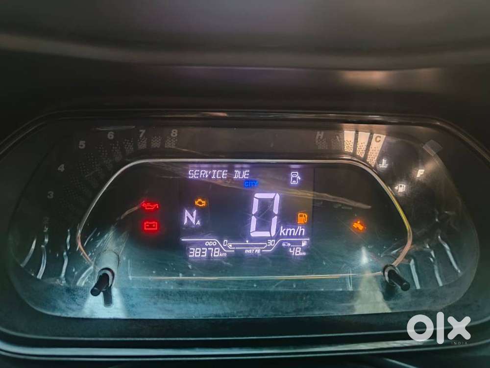 Tata Nexon 1.2 Revotron Xza Plus Hs Dark Edition, 2023, Petrol